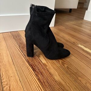 Steve Madden Women Suede Booties